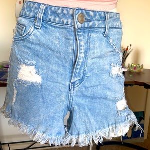 Rue21 high waisted acid wash frayed Jean shorts